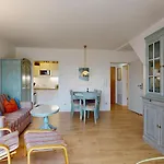 Fewos Direkt Am Strand , Mit Balkon Und Teilweise Mit Meerblick, Haus Strelasund, Binz