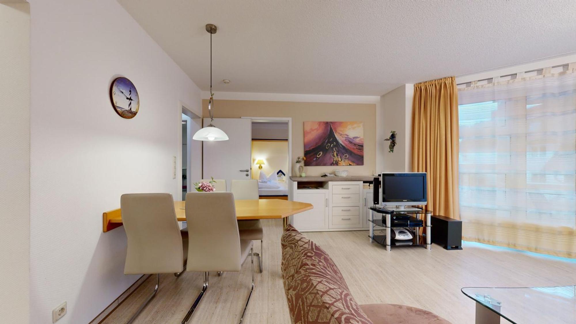 Apartment Fewos Direkt Am , Mit Balkon Und Teilweise Mit Meerblick, Haus Strelasund,