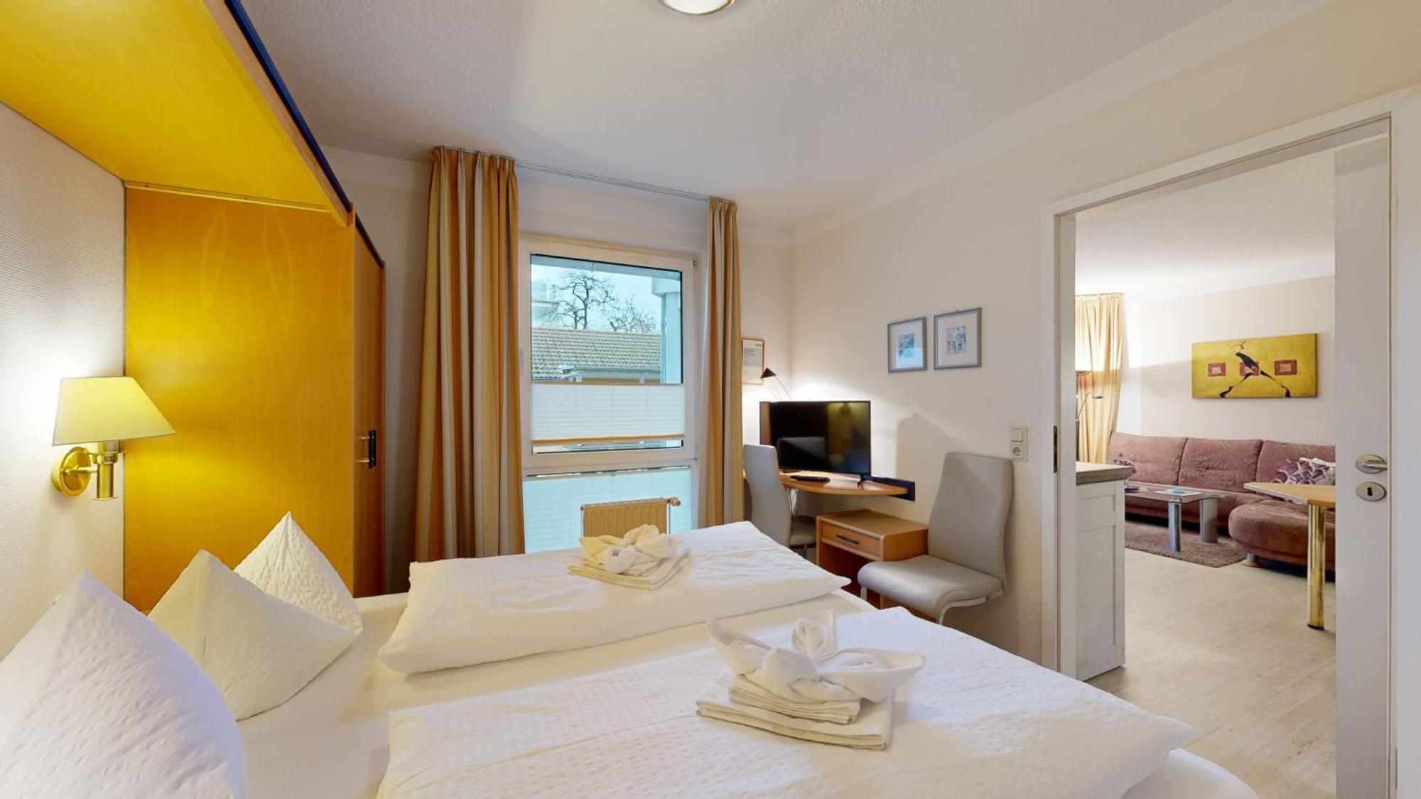 Fewos Direkt Am , Mit Balkon Und Teilweise Mit Meerblick, Haus Strelasund, Apartment *