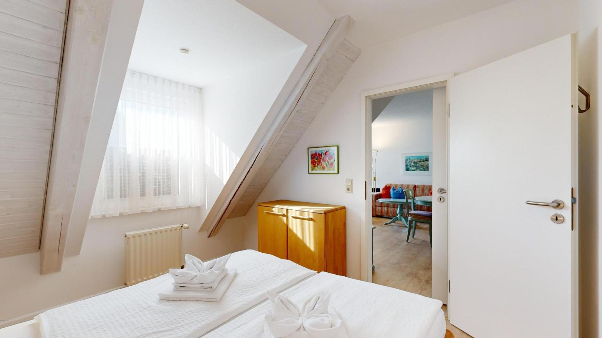 Fewos Direkt Am , Mit Balkon Und Teilweise Mit Meerblick, Haus Strelasund, Apartment Binz
